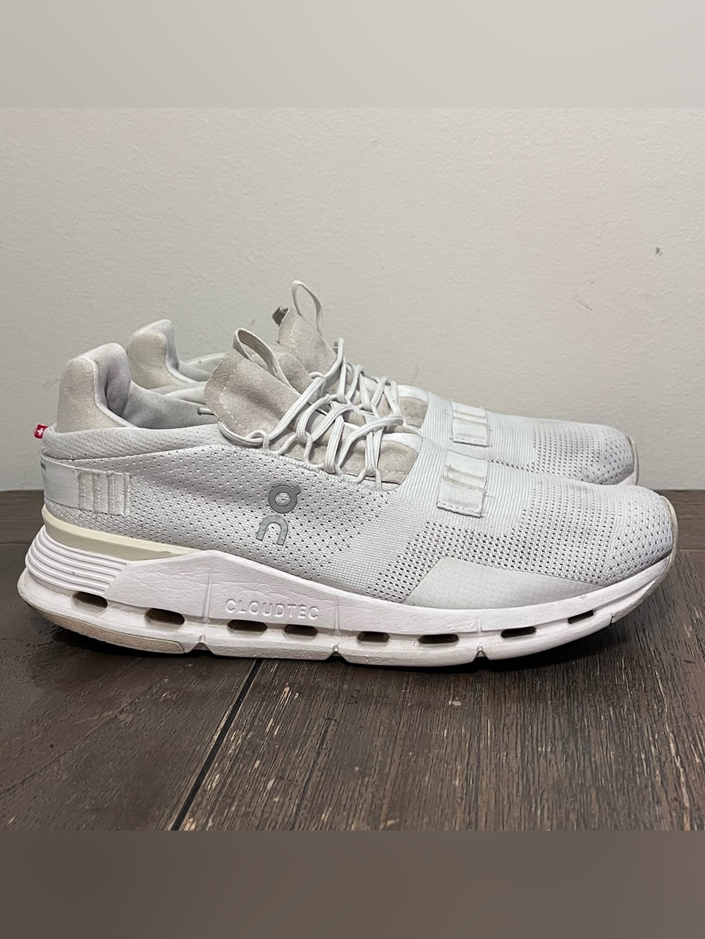 On Cloudnova Sneakers Womens 9